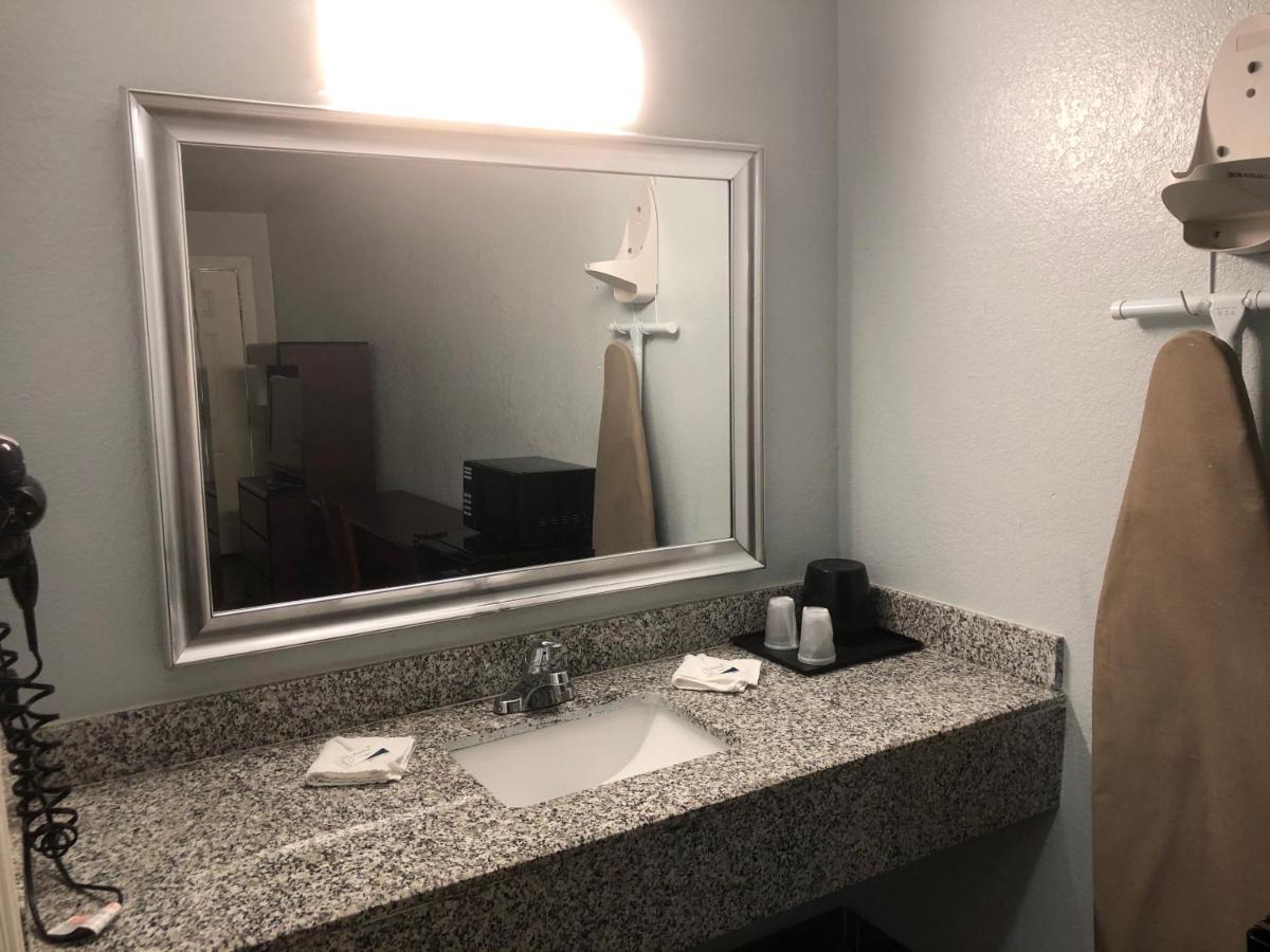 Hwy 59 Medical Center